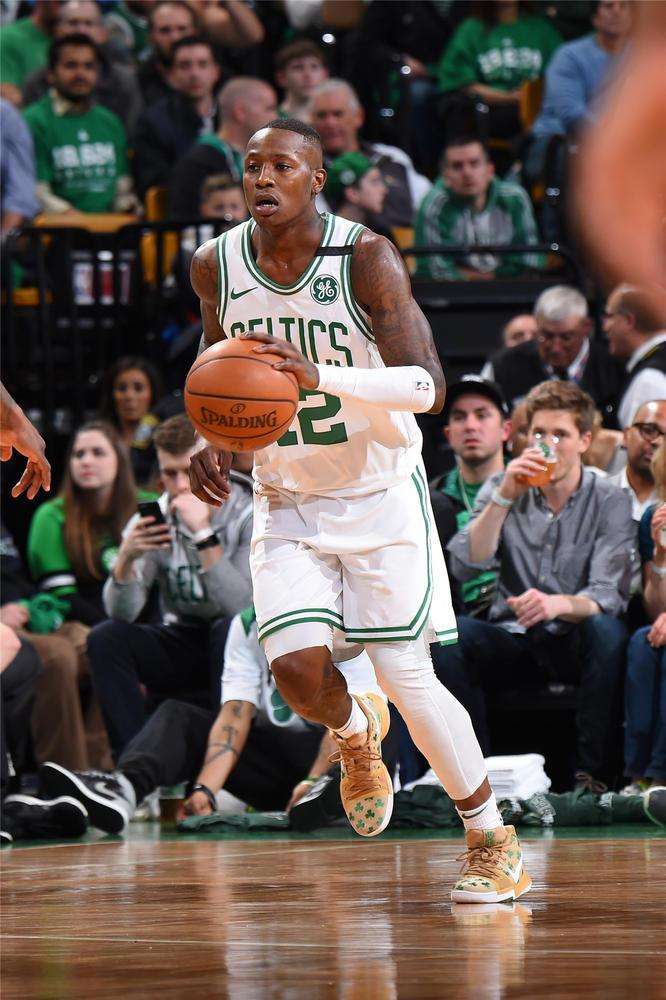 上海作为中 上海作为中