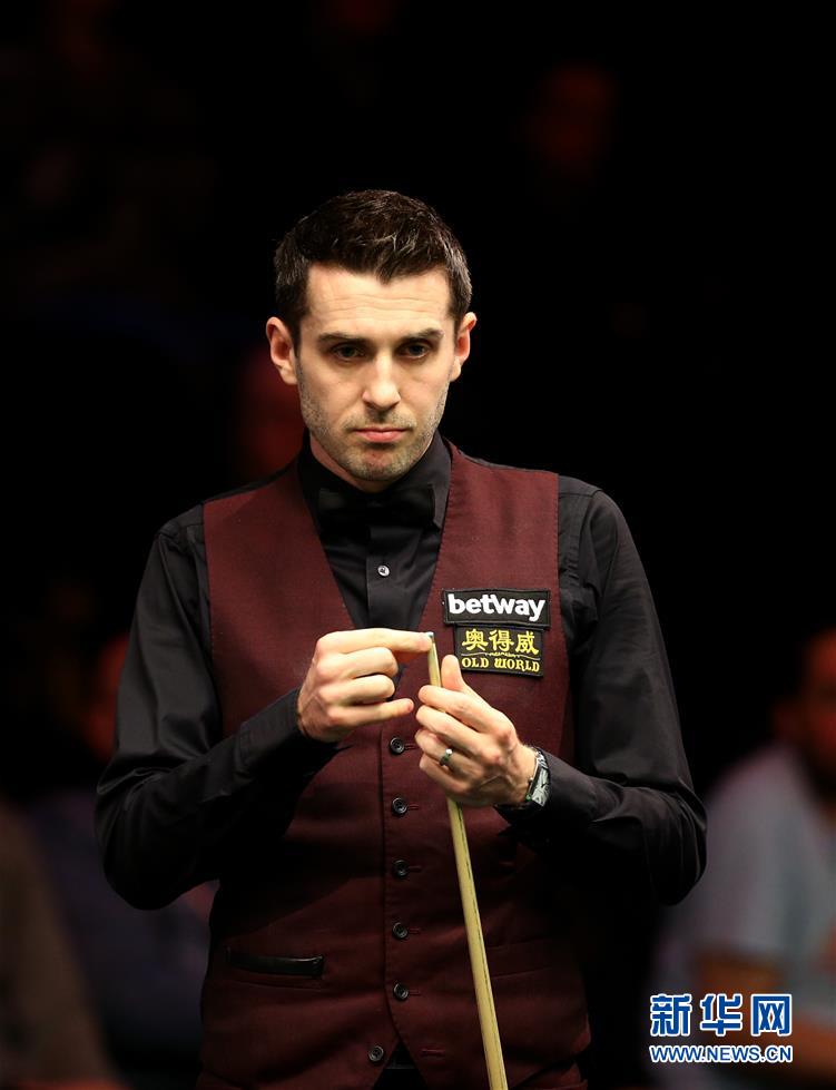 牵制再用倒 牵制再用倒